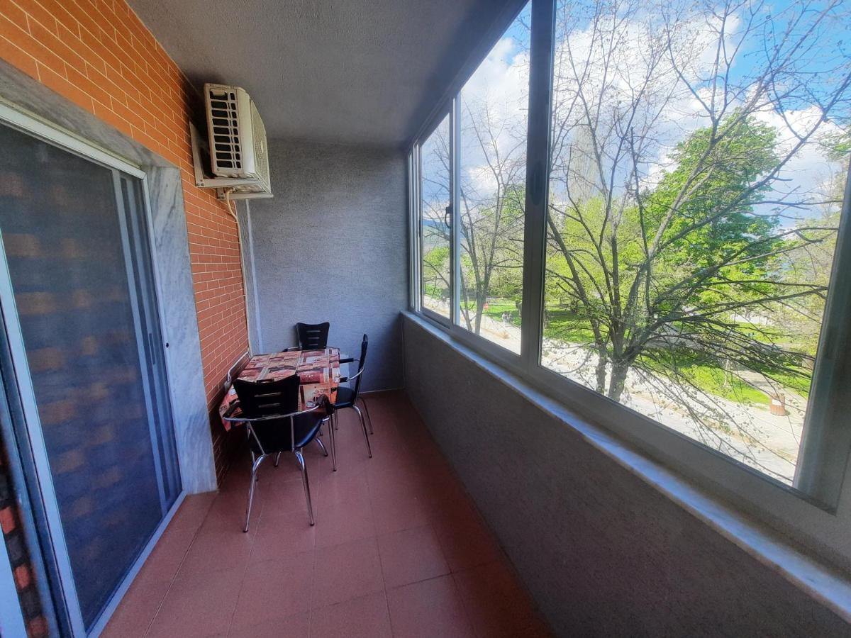 Elio'S Holiday Home Pogradec Exterior photo